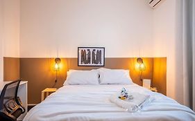 Apto a 300 metro da praia - WIFI 200MB - Cozinha equipada - Ar condicionado